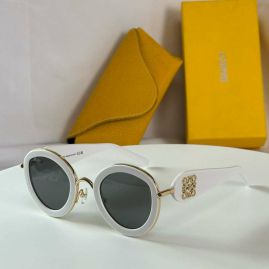 Picture of Loewe Sunglasses _SKUfw55797141fw